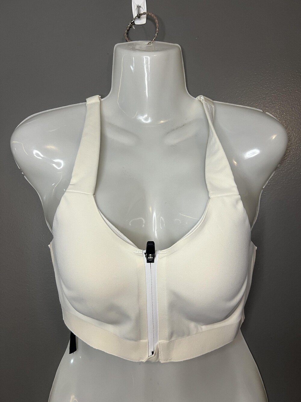 Victoria's Secret Sports Bra Womens 34C White Incredible Knockout Ultra Max Zip